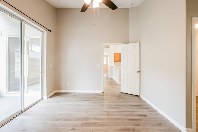 2,410/Mo, 1496 Sunset Village Blvd Clermont, FL 34711 Main Bedroom View