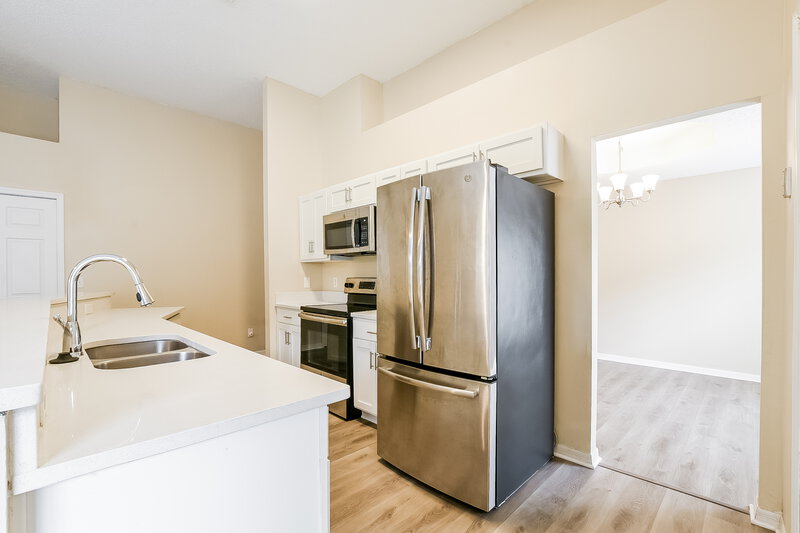 2,595/Mo, 1053 Brielle Ave Oviedo, FL 32765 Kitchen View