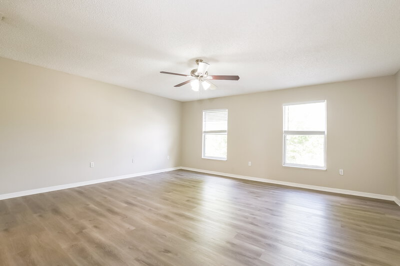 2,190/Mo, 1097 Amanda Kay Cir Sanford, FL 32771 Main Bedroom View