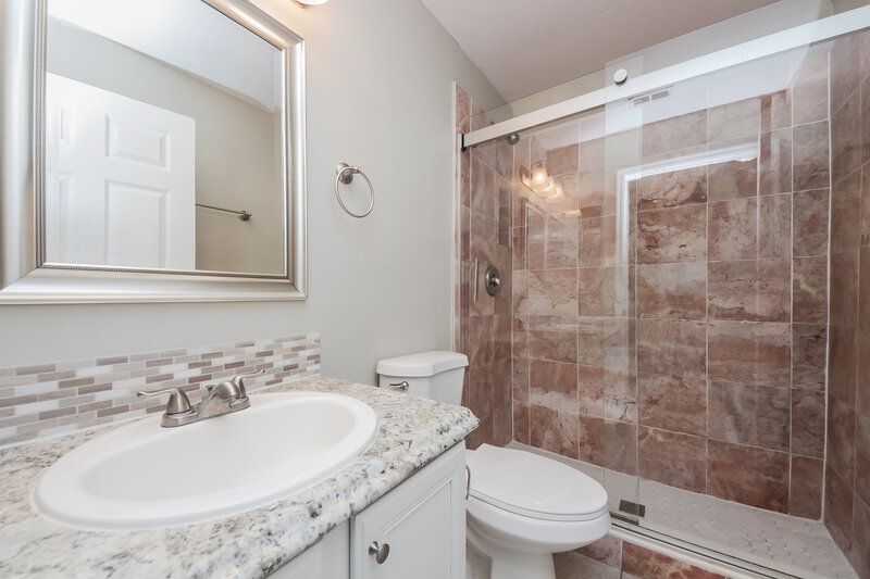 2,265/Mo, 2125 Fennell St Maitland, FL 32751 Bathroom View