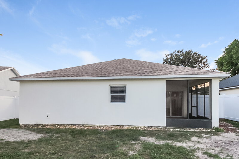 2,265/Mo, 2125 Fennell St Maitland, FL 32751 Rear View