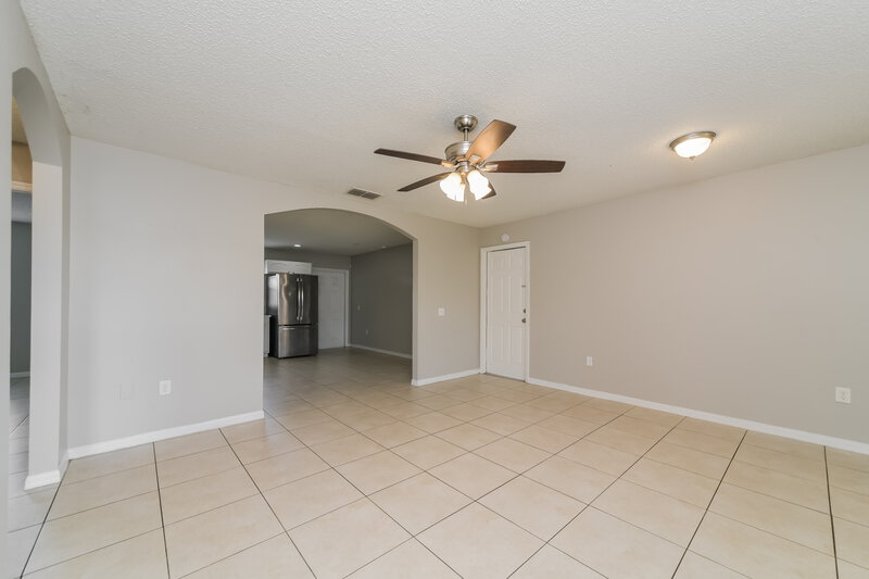 1,760/Mo, 818 San Jose Ct Kissimmee, FL 34758 Living Room View 4