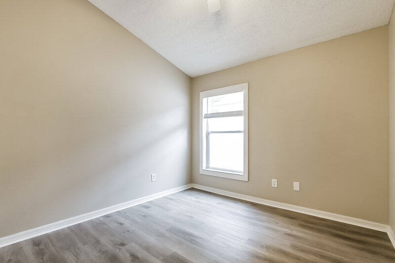 2,110/Mo, 15849 Green Cove Blvd Clermont, FL 34714 Bedroom View