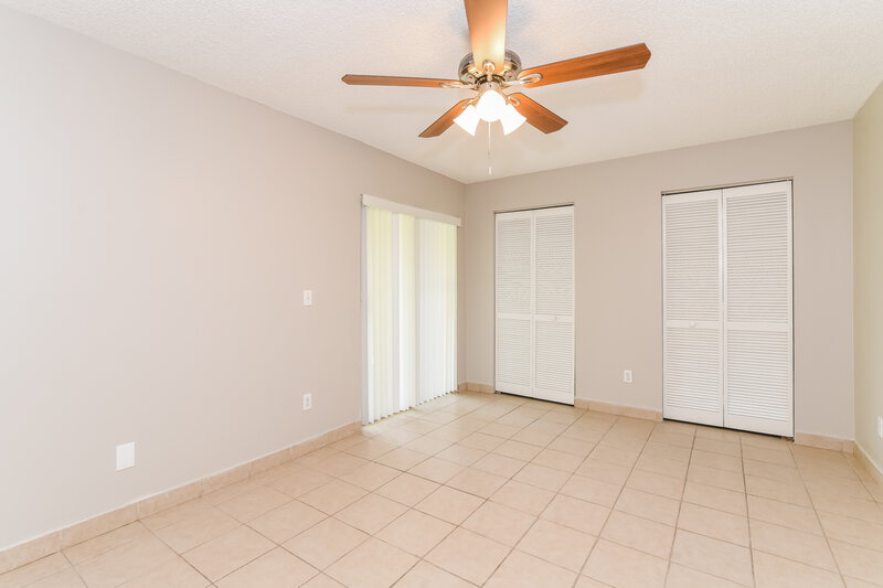2,375/Mo, 4728 Alexis Dr Kissimmee, FL 34746 Main Bedroom View