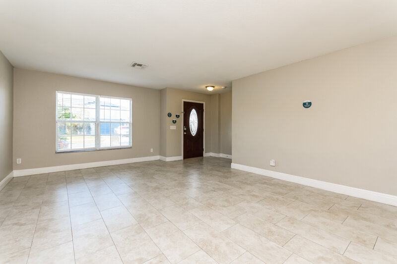 2,705/Mo, 3278 Amberley Park Cir Kissimmee, FL 34743 Living Room View