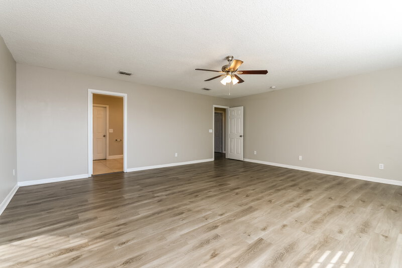 2,705/Mo, 3278 Amberley Park Cir Kissimmee, FL 34743 Main Bedroom View 2