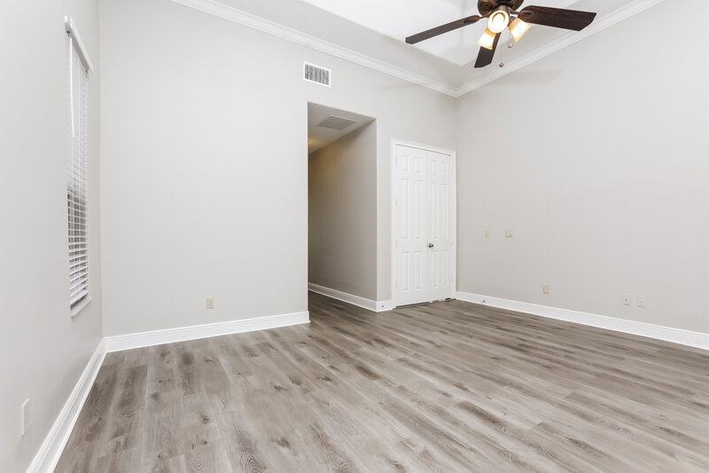 4,170/Mo, 5717 Aloma Woods Blvd Oviedo, FL 32765 Main Bedroom View 2