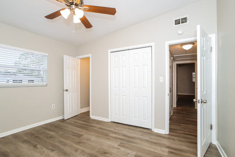 0/Mo, 1720 N Hudson St Orlando, FL 32808 Main Bedroom View