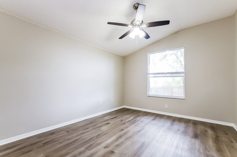 2,145/Mo, 30313 Pga Dr Sorrento, FL 32776 Main Bedroom View