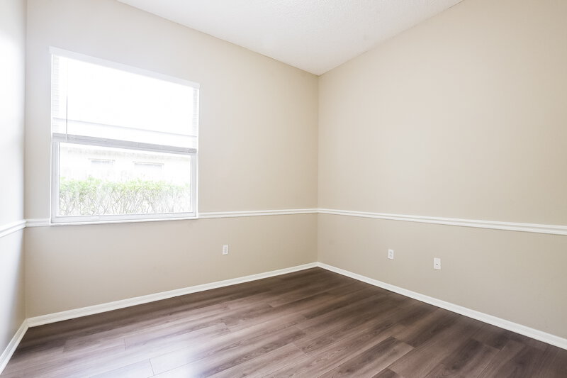 2,145/Mo, 30313 Pga Dr Sorrento, FL 32776 Bedroom View