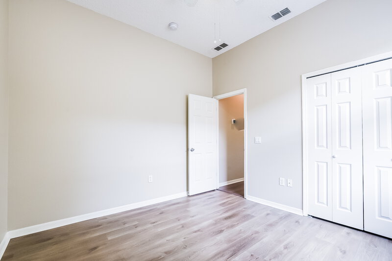 2,145/Mo, 30313 Pga Dr Sorrento, FL 32776 Bedroom View 3