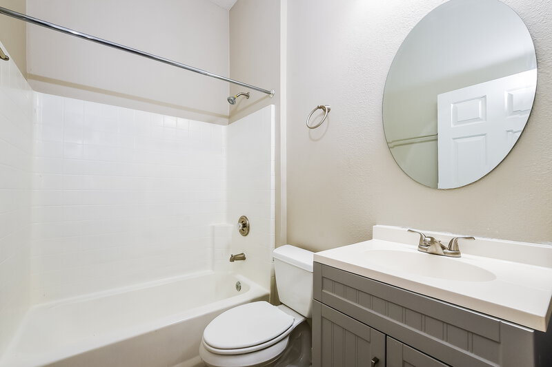 2,145/Mo, 30313 Pga Dr Sorrento, FL 32776 Bathroom View