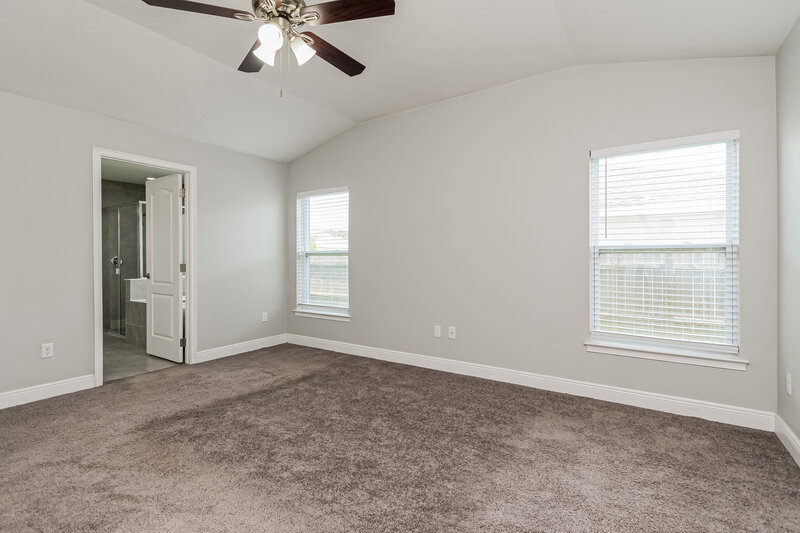 2,040/Mo, 437 Britten Dr Kissimmee, FL 34758 Main Bedroom View