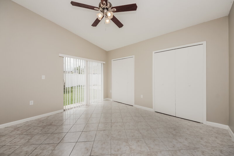 2,335/Mo, 12127 Dakota Woods Ln Orlando, FL 32824 Main Bedroom View