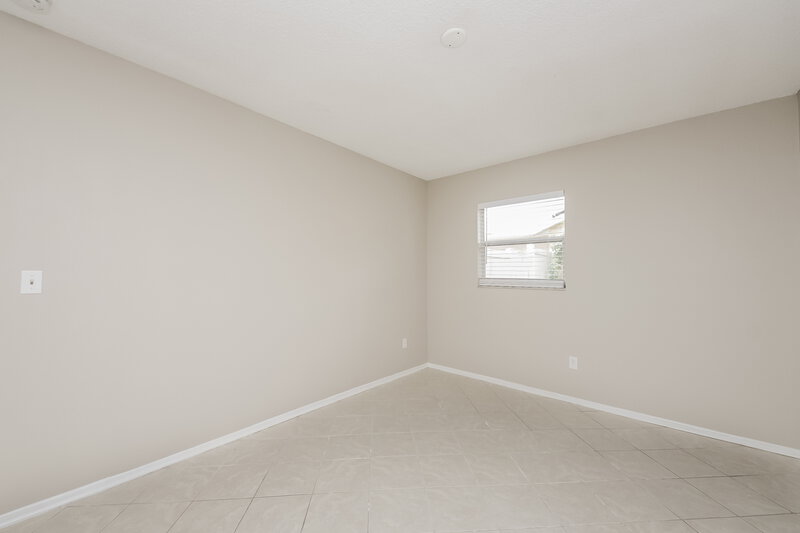 2,335/Mo, 12127 Dakota Woods Ln Orlando, FL 32824 Bedroom View