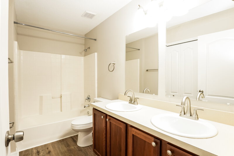 2,420/Mo, 4360 Spring Blossom Dr Kissimmee, FL 34746 Misc View 16