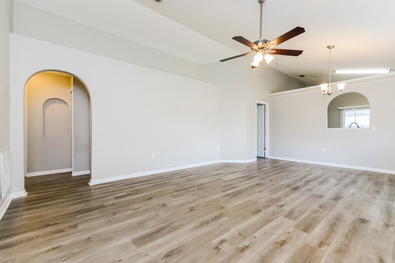 2,300/Mo, 7714 Harbor Bend Cir Orlando, FL 32822 Living Room View