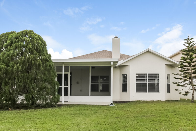 2,595/Mo, 131 Harwood Cir Kissimmee, FL 34744 Rear View