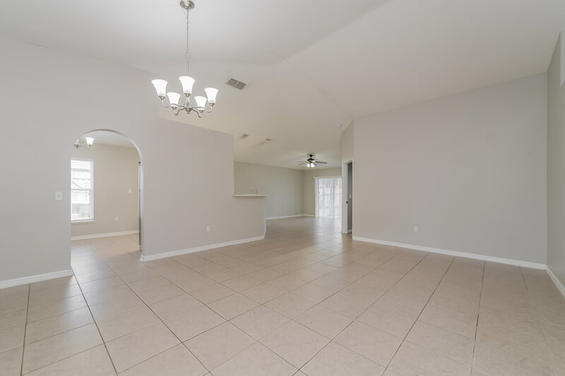 1,885/Mo, 2903 Noah Cir Saint Cloud, FL 34772 Living Room View 2