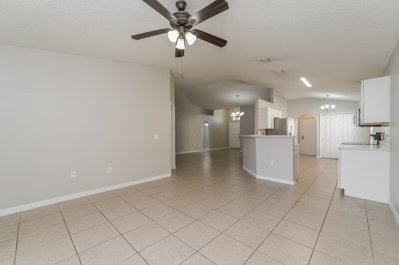 1,885/Mo, 2903 Noah Cir Saint Cloud, FL 34772 Family Room View 2