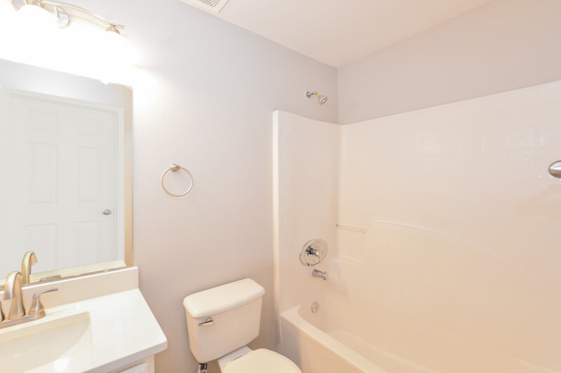 3,470/Mo, 7512 Harbor Bend Cir Orlando, FL 32822 Main Bedroom View 2