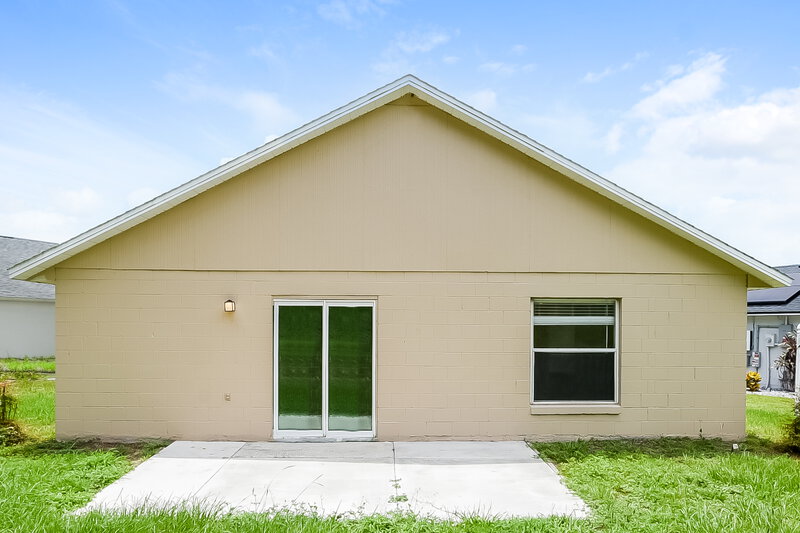 1,995/Mo, 1206 Sheeler Hills Dr Apopka, FL 32703 Rear View