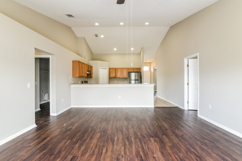 2,175/Mo, 1138 Orne Ct Kissimmee, FL 34759 Living Room View 2