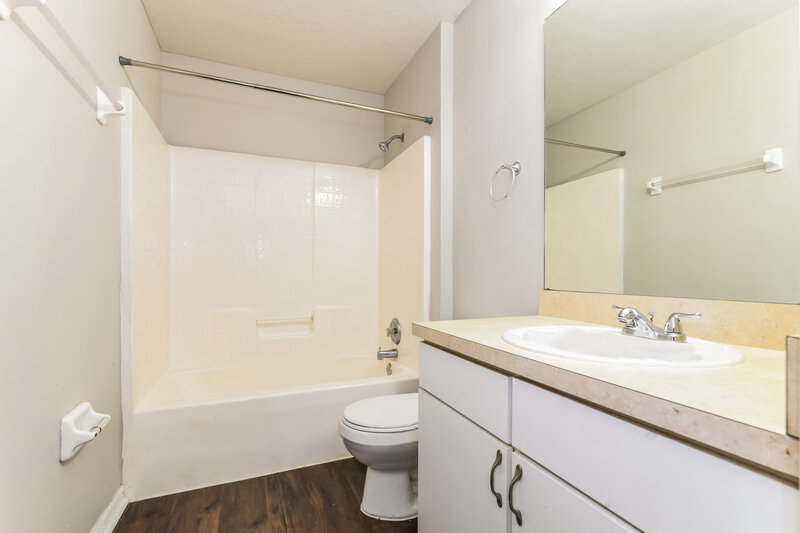 2,175/Mo, 1138 Orne Ct Kissimmee, FL 34759 Bathroom View
