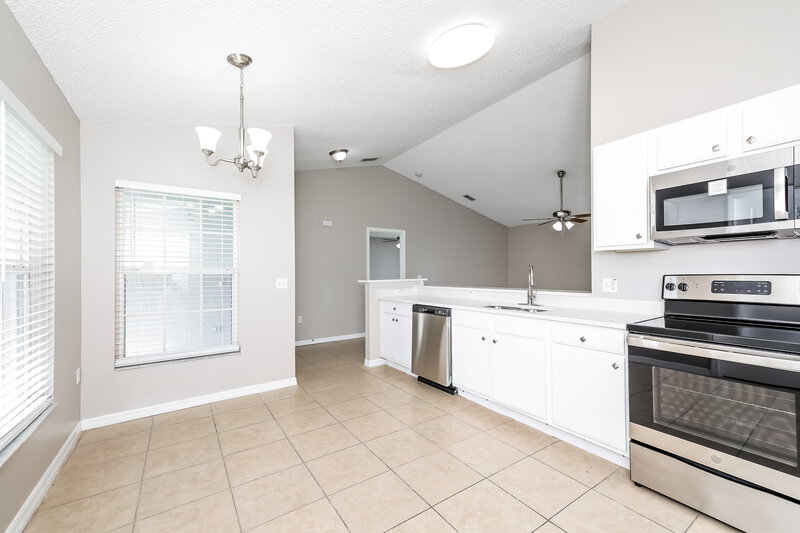 2,045/Mo, 2400 Placid Way Kissimmee, FL 34758 Dining Room View