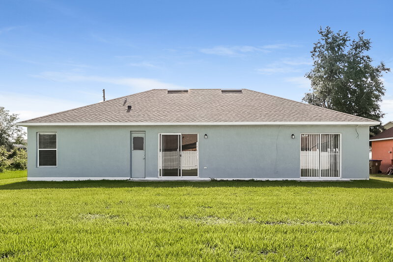 2,045/Mo, 2400 Placid Way Kissimmee, FL 34758 Rear View