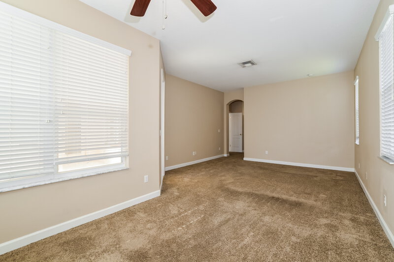 2,945/Mo, 16208 Birchwood Way Orlando, FL 32828 Main Bedroom View