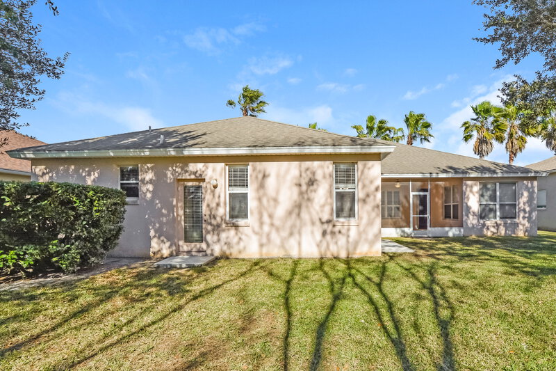2,945/Mo, 16208 Birchwood Way Orlando, FL 32828 Rear View
