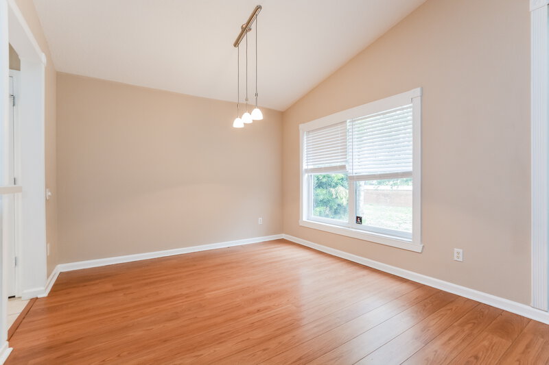 2,350/Mo, 1007 Cinnamon Fern Ct Casselberry, FL 32707 Living Room View 3