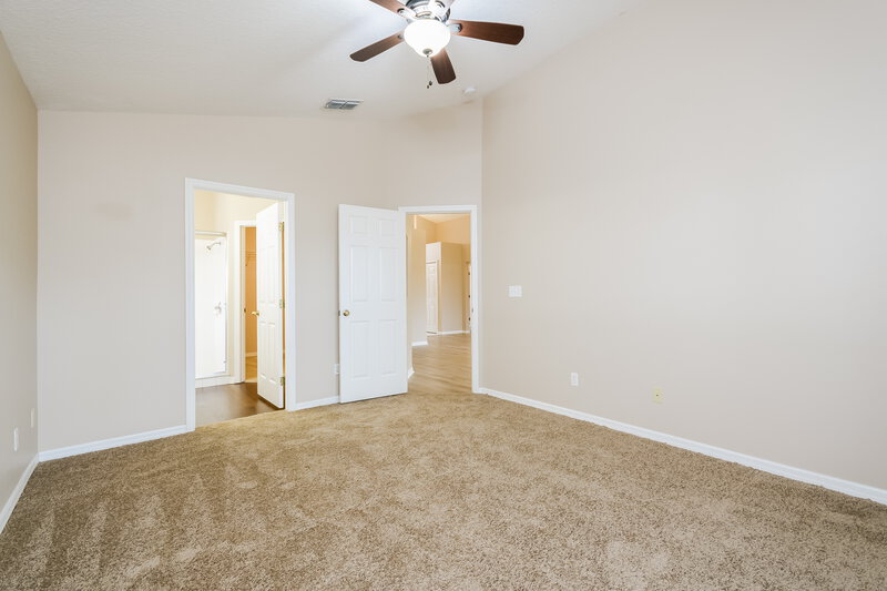 2,030/Mo, 2155 Colonial Woods Blvd Orlando, FL 32826 Main Bedroom View 2