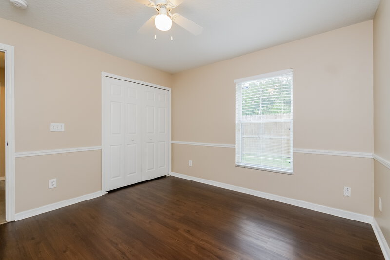 2,030/Mo, 2155 Colonial Woods Blvd Orlando, FL 32826 Bedroom View 2