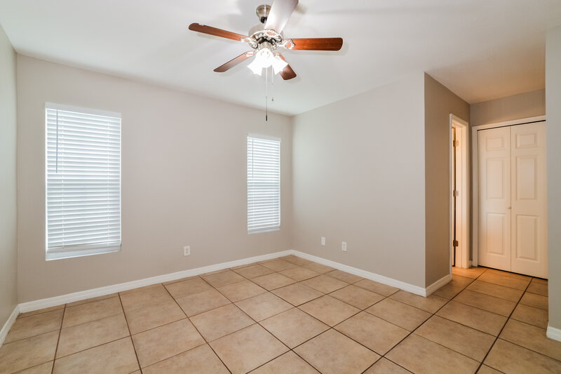 2,270/Mo, 520 Madrigal Ct Orlando, FL 32825 Main Bedroom View