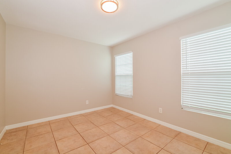 2,270/Mo, 520 Madrigal Ct Orlando, FL 32825 Bedroom View 2