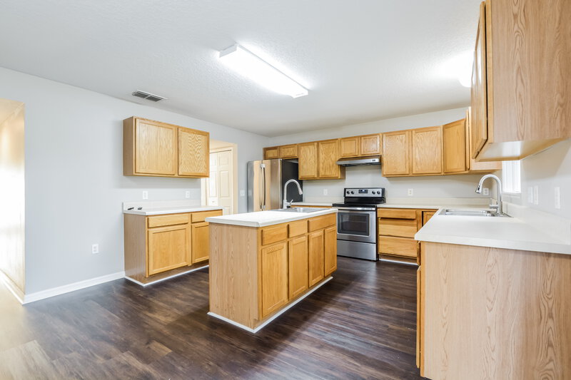 3,025/Mo, 2461 Palmetto Ridge Cir Apopka, FL 32712 Kitchen View