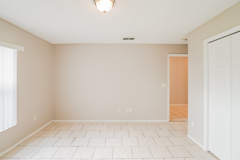 2,345/Mo, 13038 Prairie Meadows Dr Orlando, FL 32837 Bedroom View