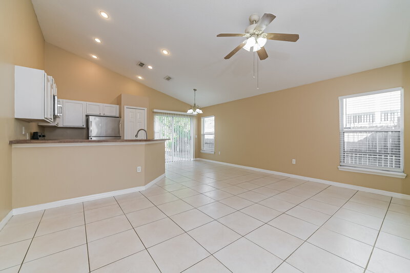 1,760/Mo, 3813 Kyle Dr Saint Cloud, FL 34772 Living Room View