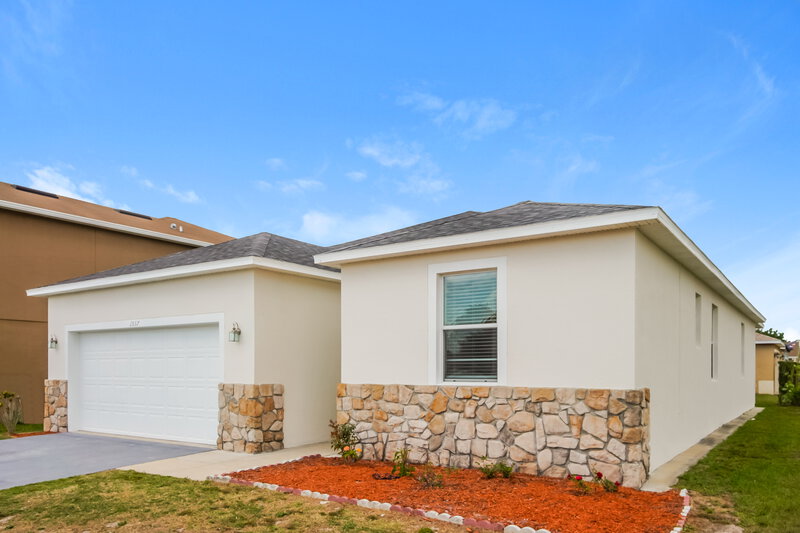 3,370/Mo, 1557 Regent Ct Mount Dora, FL 32757 Front View