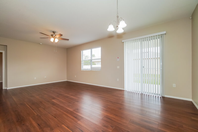 3,370/Mo, 1557 Regent Ct Mount Dora, FL 32757 Dining Room View