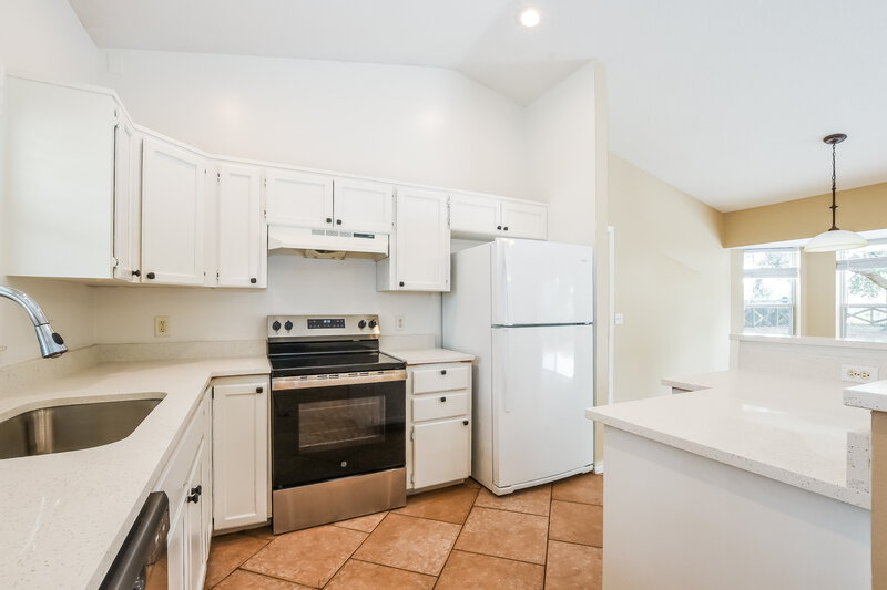2,010/Mo, 11036 Oswalt Rd Clermont, FL 34711 Kitchen View