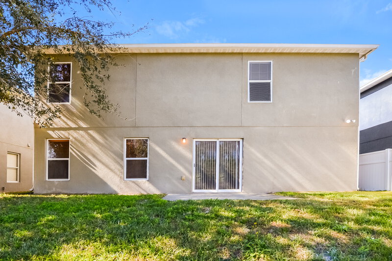 2,655/Mo, 1658 Algonkin Loop Orlando, FL 32828 Rear View