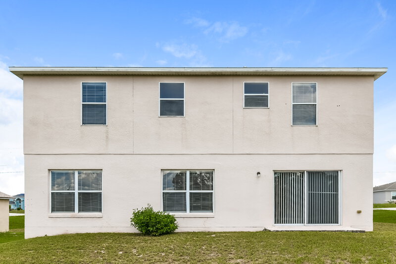 1,890/Mo, 2139 Pecos Dr Poinciana, FL 34759 Rear View