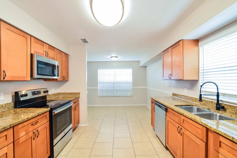 2,540/Mo, 11184 Cypress Leaf Dr Orlando, FL 32825 Misc View 4