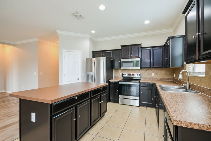 2,115/Mo, 3500 Rhapsody St Saint Cloud, FL 34772 Kitchen View