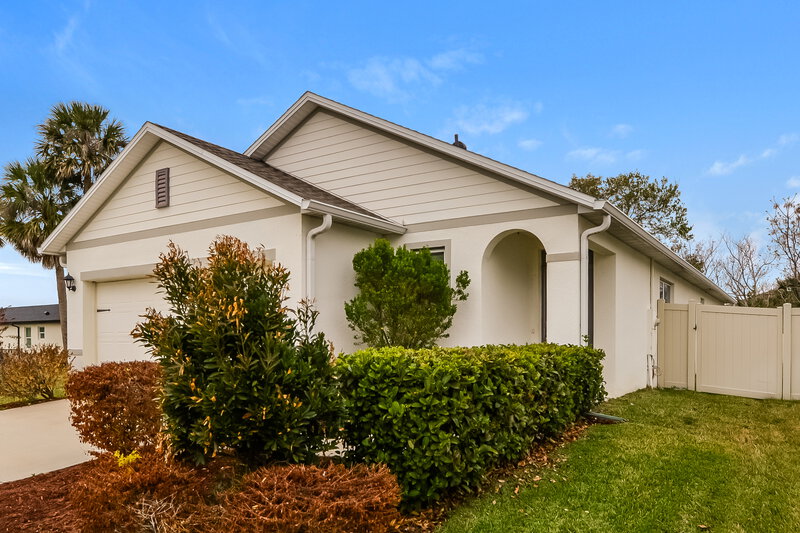 2,430/Mo, 3928 Silverstream Ter Sanford, FL 32771 Front View