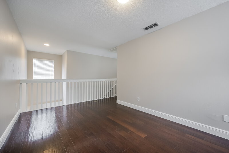 2,455/Mo, 2316 Stone Abbey Blvd Orlando, FL 32828 Loft View