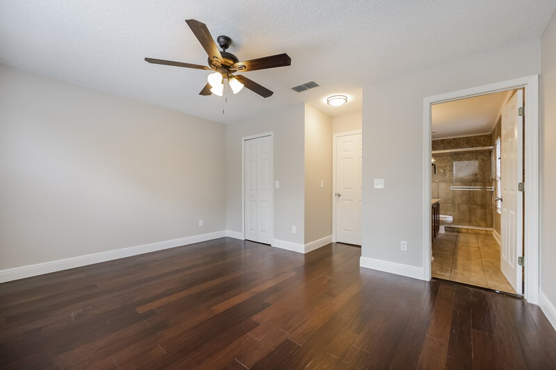 2,455/Mo, 2316 Stone Abbey Blvd Orlando, FL 32828 Main Bedroom View